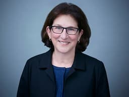 Faith Rosenfeld headshot