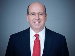 Paul Knollmeyer headshot